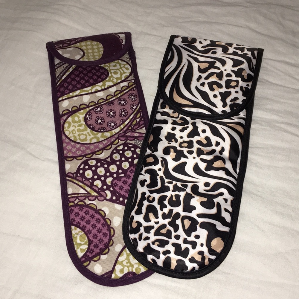 2 Flat iron travel sleeves